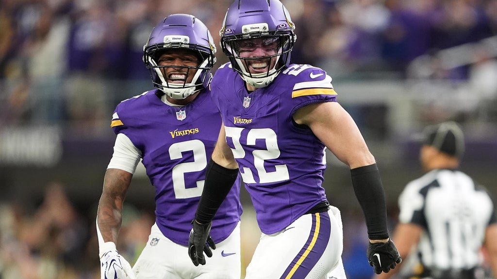 Vikings defense clamps down on Daniel Jones and the Colts for a 16-10 victory to stay undefeated — WCCO / CBS Minnesota, Lakewood Ranch Arts news