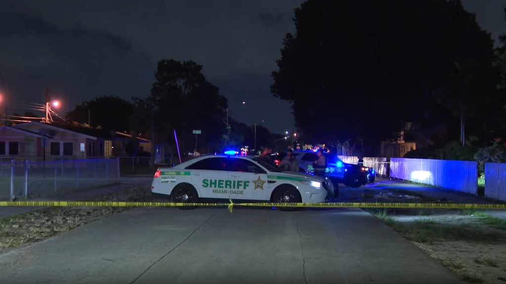Woman identified in arson attack in northwest Miami-Dade, leaving 80% of man's body critically burned — CBS Miami, Lakewood Ranch Health news