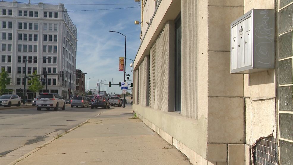Green Bay council sends vacant building registration ordinance back to committee — Fox 11 Green Bay Local, Lakewood Ranch Government news