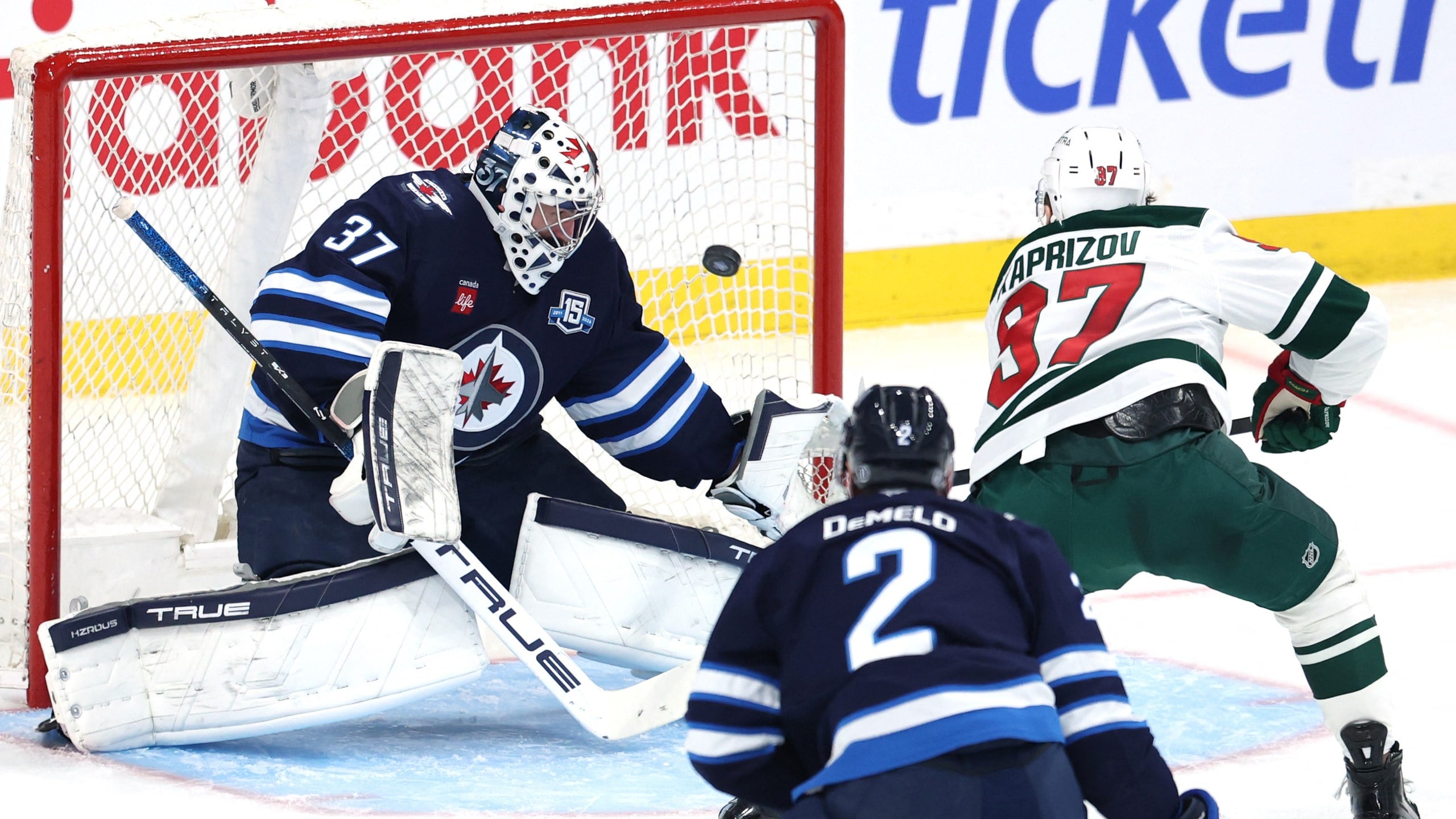 How Connor Hellebuyck Trade Might Hurt/Help MN Wild — Minnesota Sports Fan, Lakewood Ranch Sports news