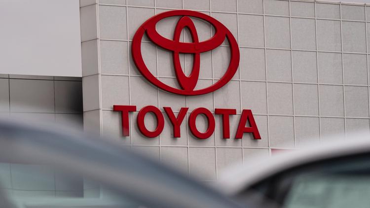 Toyota recalls nearly 230,000 vehicles due to risk that seat backs may not stay latched — Lakewood Ranch Business news