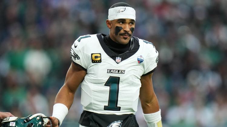 NFL and players' union working together to review the handling of Jalen Hurts' blood clot diagnosis — WTSP Sports Tampa Bay, Lakewood Ranch Sports news