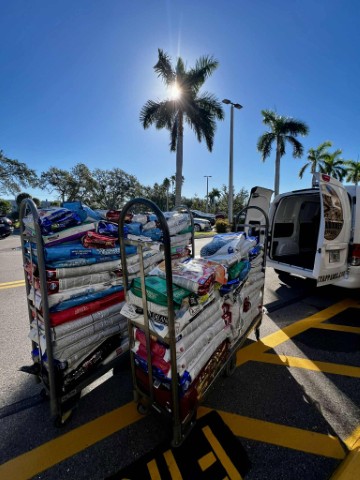 SeaMonkey Apparel Fill the Van Pet Donation Drive Expands Across Manatee and Sarasota This October — The Suncoast Post, Lakewood Ranch Dining news